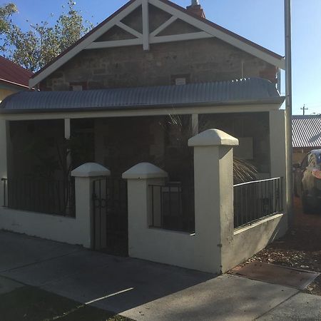 Fremantle Holiday Accommodation Wa Екстер'єр фото